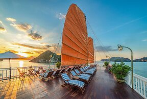 Indochina Sails Ha Long Bay