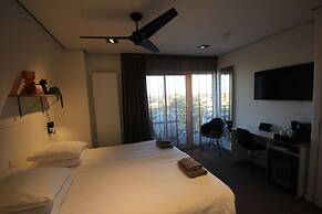 Hogerhuys - Adults Only