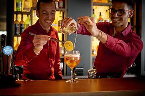 Hogerhuys - Adults Only