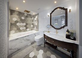 Hanoi Graceful Hotel