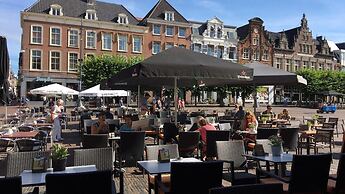 Amadeus Hotel