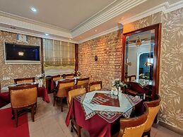 Sirkeci Emek Hotel