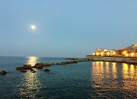 OrtigiaSeaView Bed & Breakfast