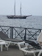 OrtigiaSeaView Bed & Breakfast