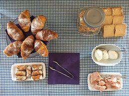 OrtigiaSeaView Bed & Breakfast