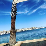 OrtigiaSeaView Bed & Breakfast