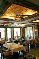 Ayodhaya Palace Beach Resort Krabi