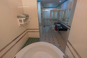 Ayodhaya Palace Beach Resort Krabi