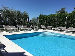 Hotel Villa Cà Nova