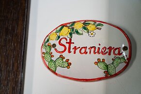 Bed and Breakfast Opera