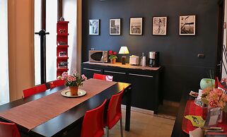 Bed and Breakfast Opera