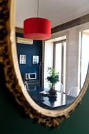 Bed and Breakfast Opera