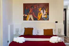 Bed and Breakfast Opera