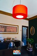 Bed and Breakfast Opera