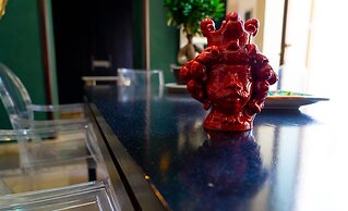 Bed and Breakfast Opera