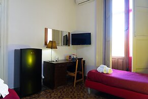 Bed and Breakfast Opera