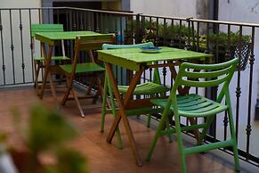 Bed and Breakfast Opera