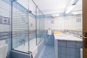 Andreolas Luxury Suites