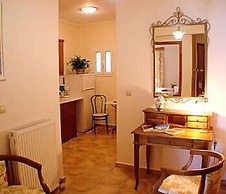 Andreolas Luxury Suites