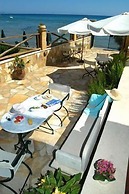 Andreolas Luxury Suites