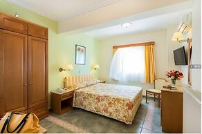 Andreolas Luxury Suites