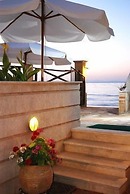 Andreolas Luxury Suites
