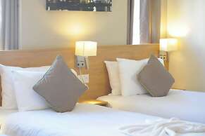 Kings Cross Inn Hotel