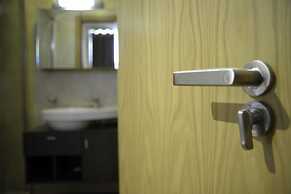 Kings Cross Inn Hotel