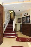 Kings Cross Inn Hotel