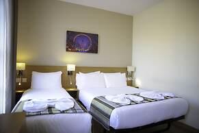 Kings Cross Inn Hotel