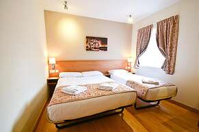 Kings Cross Inn Hotel