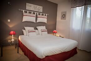 Hotel le president GARE TGV NIMES PONT DU GARD