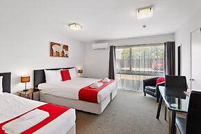 136 On Bealey - Motel