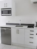 136 On Bealey - Motel