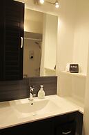 136 On Bealey - Motel