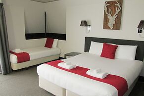 136 On Bealey - Motel