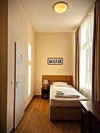 Mikon Eastgate Hotel