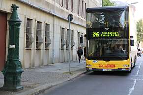 Mikon Eastgate Hotel