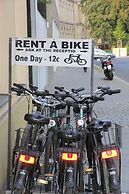 Mikon Eastgate Hotel