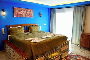 Rebetika Hotel