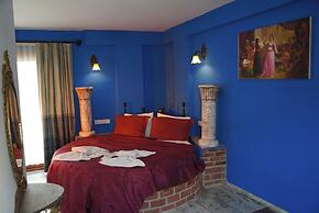 Rebetika Hotel