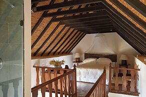 Hacienda de San Rafael by ALUZ Collection