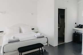 White Cave Villas