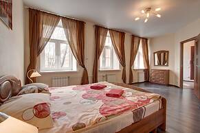 STN Apartments on Nevsky Prospect