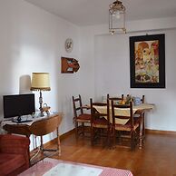 Santa Isabel la Real Hotel