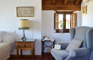 Santa Isabel la Real Hotel