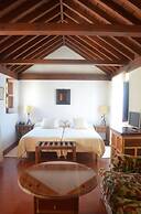 Santa Isabel la Real Hotel