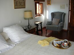 Santa Isabel la Real Hotel