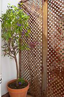 Santa Isabel la Real Hotel