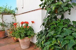 Santa Isabel la Real Hotel